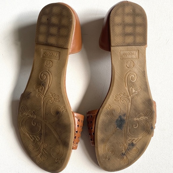 Nicole Tan Open toed weaved design Sandals, Size 7 1/2 - Picture 8 of 8